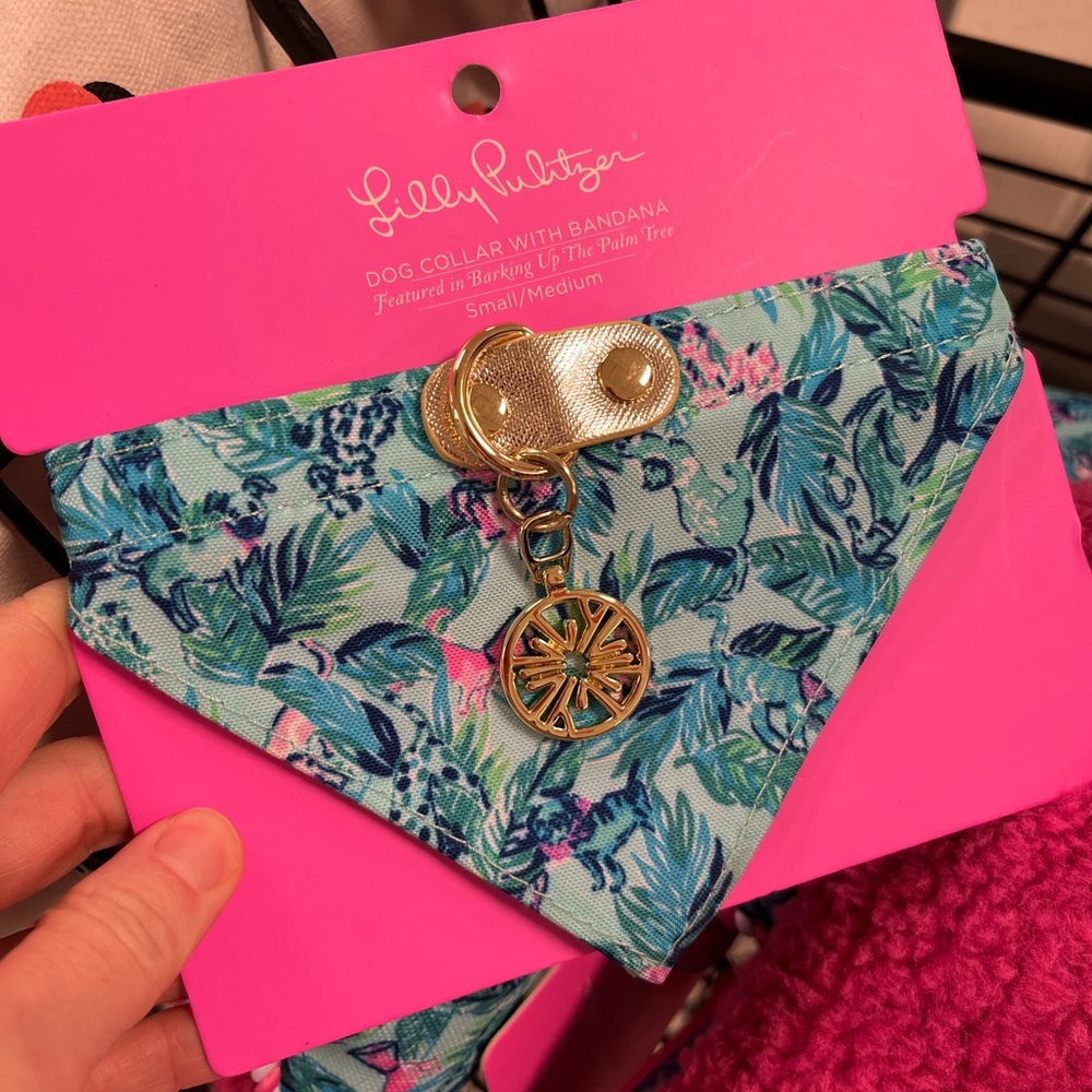 Nwt lilly Pulitzer small/medium bandana collar